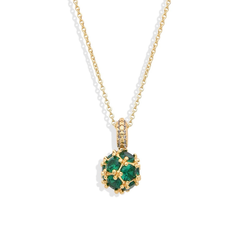 Green ball pendant necklace